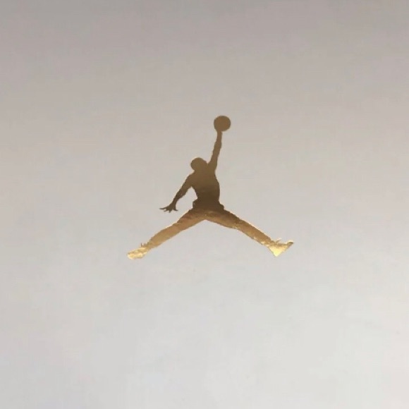 Womens Air Jordan 1 Mid SE Sesame - Picture 6 of 6